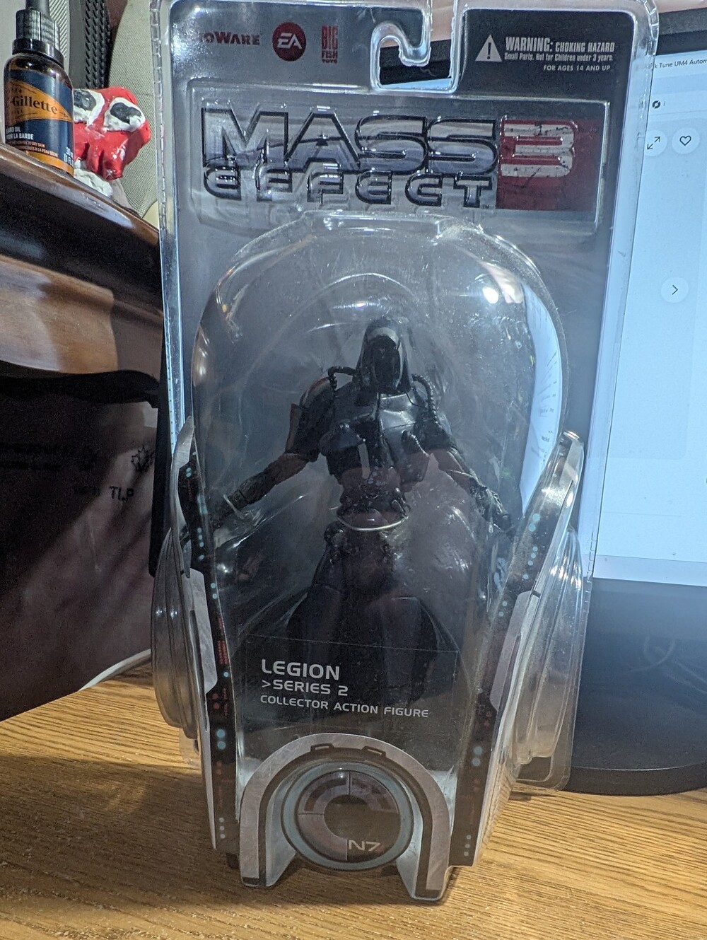 Mass Effect 3 SERIES 2 LEGION Figure Bioware Big Fish Toys